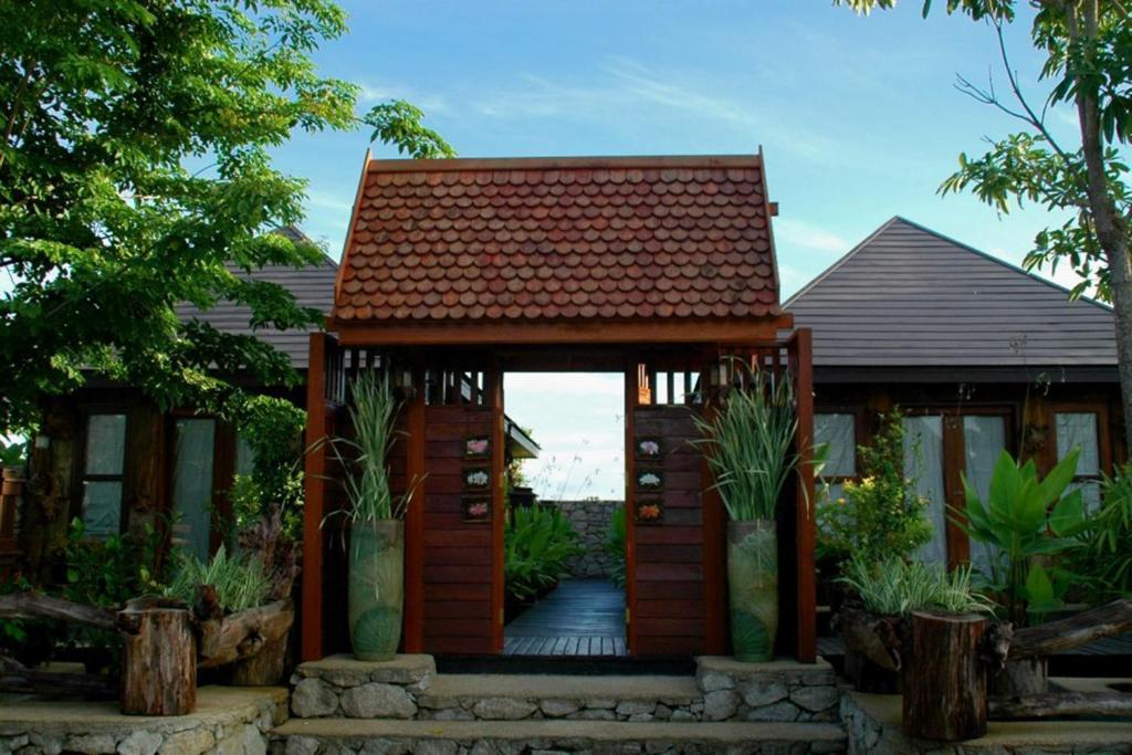 Prachuap Garden View Resort Prachuap Khiri Khan Exterior foto
