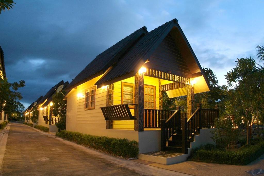Prachuap Garden View Resort Prachuap Khiri Khan Exterior foto