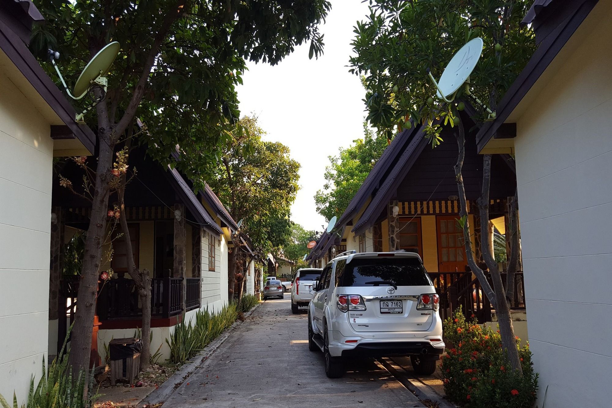 Prachuap Garden View Resort Prachuap Khiri Khan Exterior foto